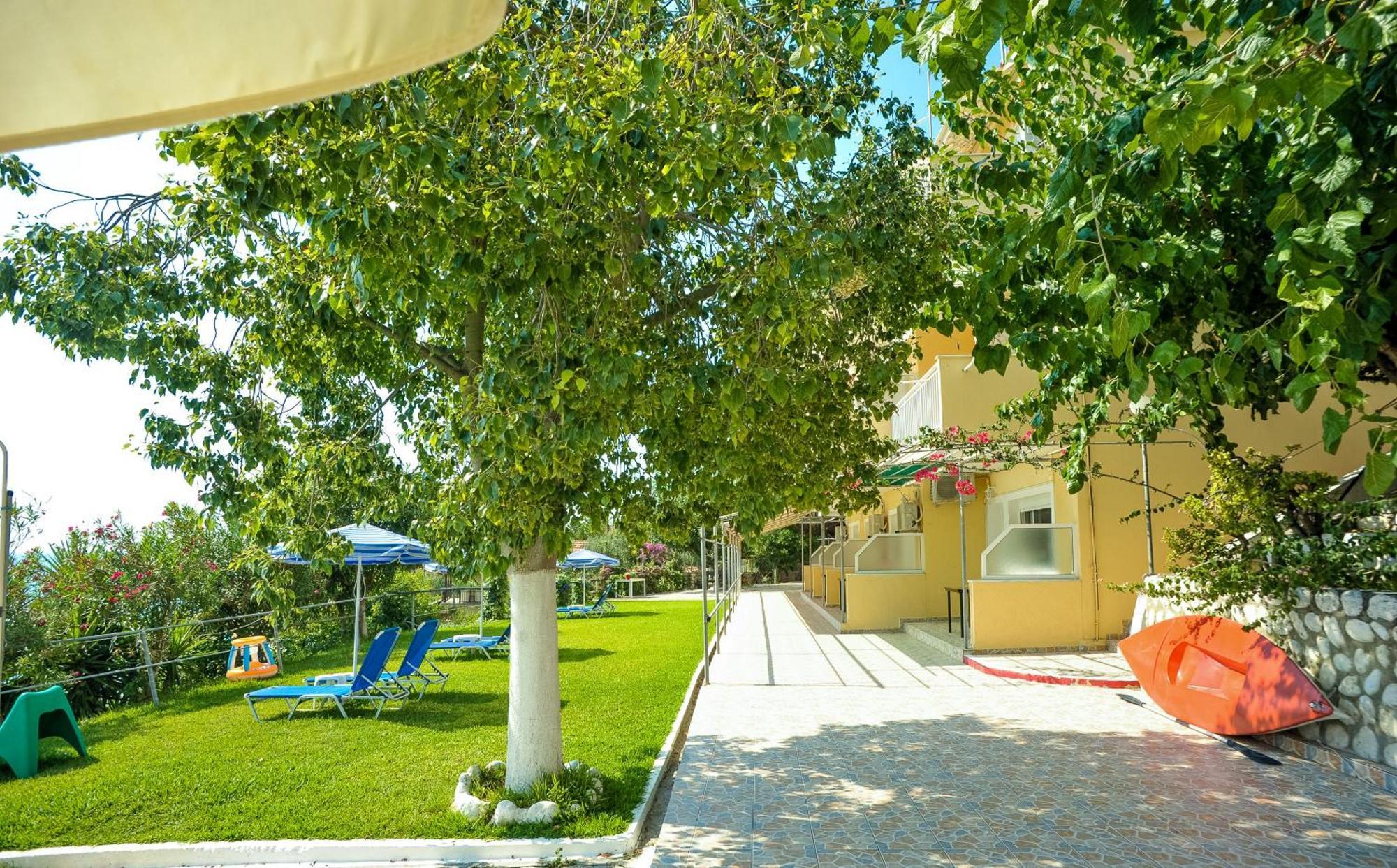 Rosa'S Beach Studios Лурдата Екстериор снимка
