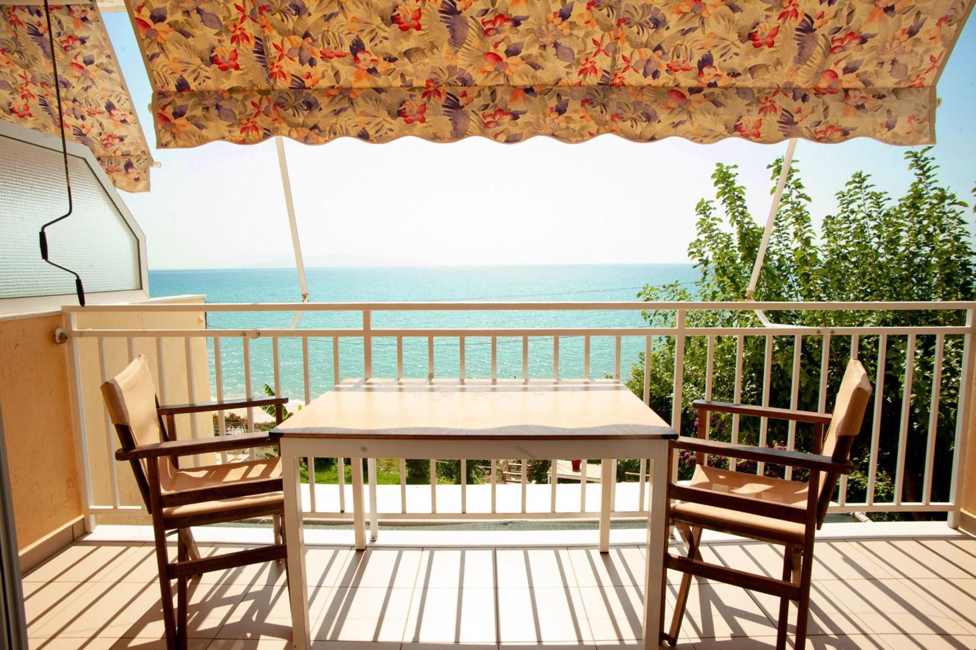 Rosa'S Beach Studios Лурдата Екстериор снимка