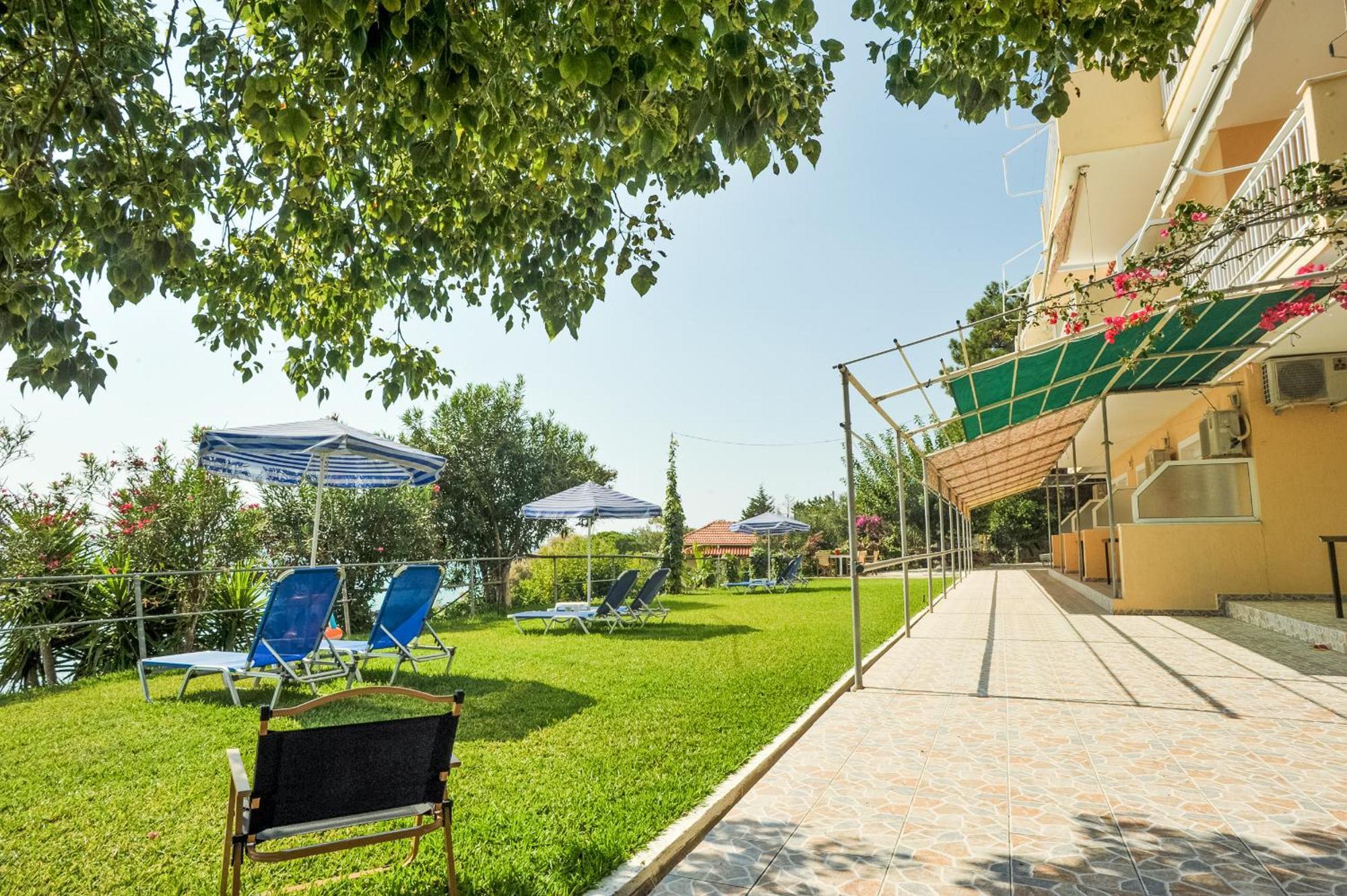 Rosa'S Beach Studios Лурдата Екстериор снимка